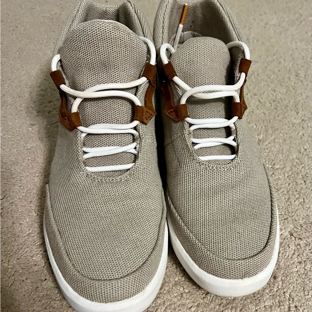 Timberland Men's Gray and White Sneakers